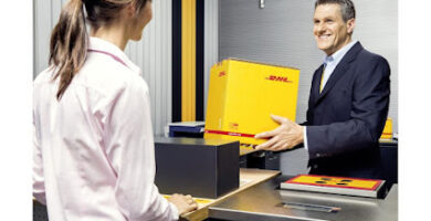 DHL Express Service Point (EXPENDEDURIA DE TABACOS 32)